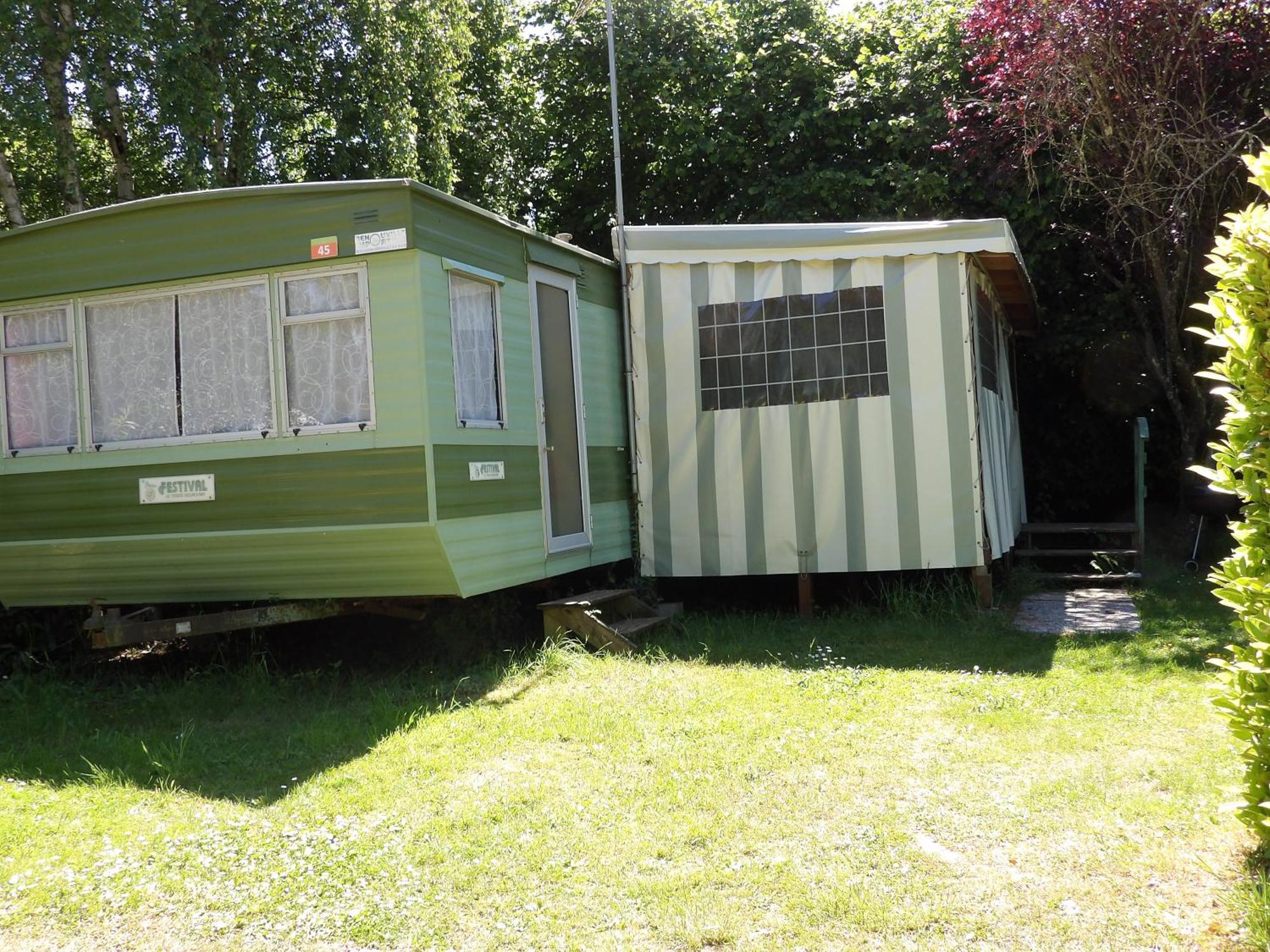 Camping Smile & Braudieres Mézières-sous-Lavardin Eksteriør bilde