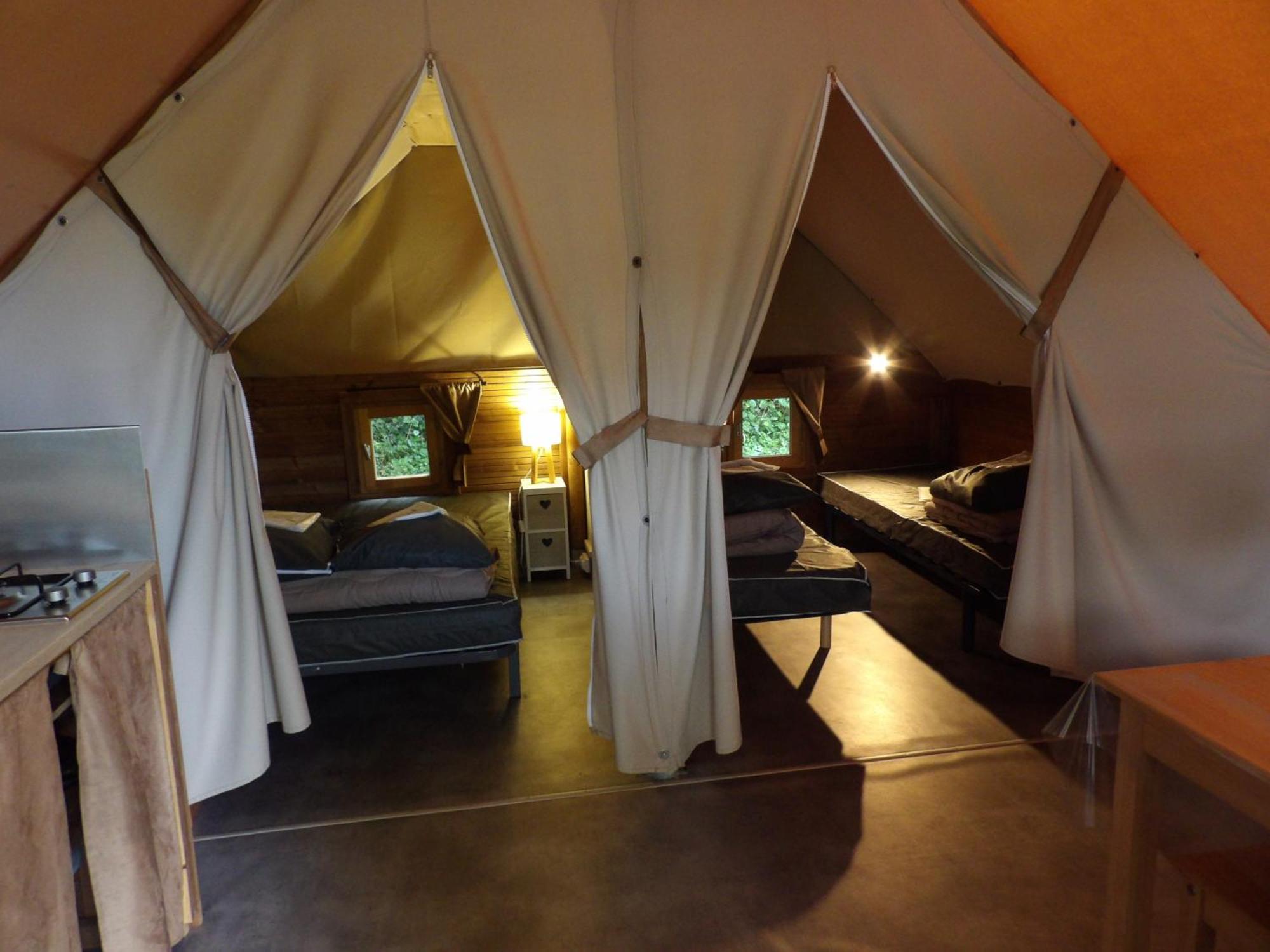 Camping Smile & Braudieres Mézières-sous-Lavardin Eksteriør bilde